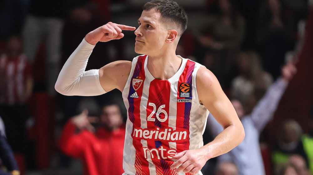 Laziću na poklon; rapsodija Crvene zvezde u rekordnih 28 asistencija i 24 poena razlike 1