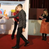 Mladi Kragujevčani imaće brojne ekonomske pogodnosti zahvaljujući omladinskoj kartici 14