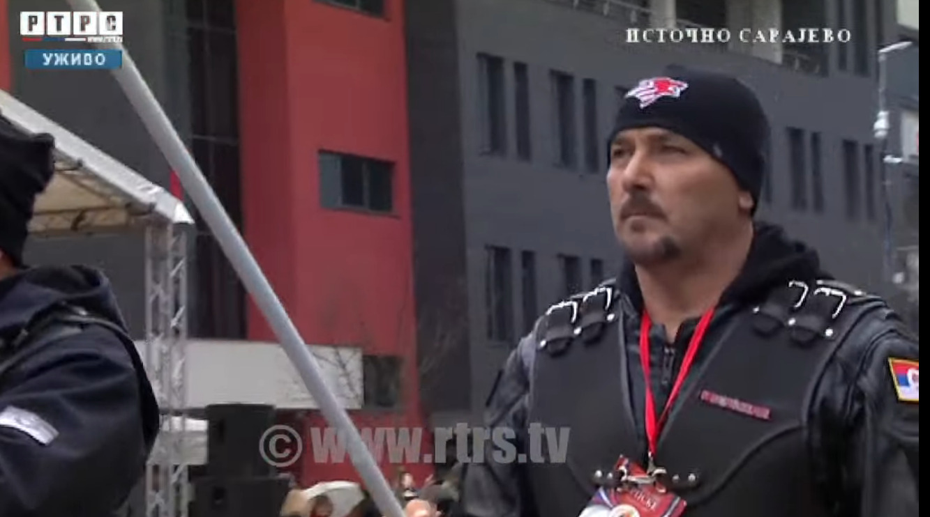 (VIDEO) Dodik na defileu u Istočnom Sarajevu povodom neustavnog Dana RS: "Nikada niko ne sme da dozvoli nikakav drugi oblik osim srpske nacionalne države na ovim prostorima" 3