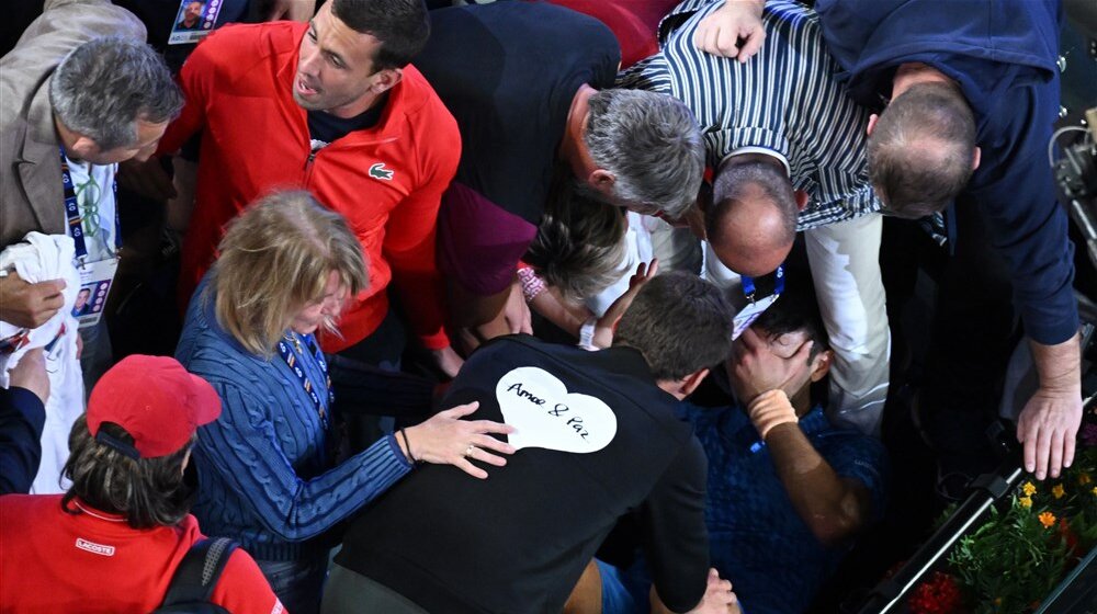 "Nole, hvala ti za svaku tvoju suzu": Čuveni španski pisac trijumf Đokovića na AO nazvao „Božjom pravdom“ 1