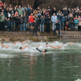 Plivanje za Časni krst na reci Gradac u Valjevu 12