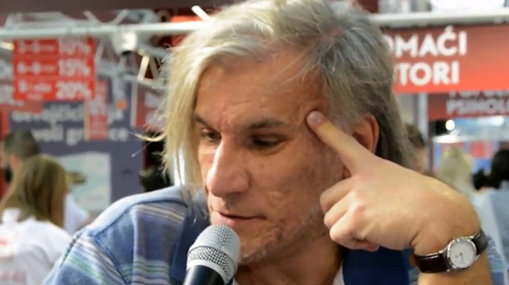 Druženje sa piscem Robertom Takaričem u užičkoj biblioteci 1