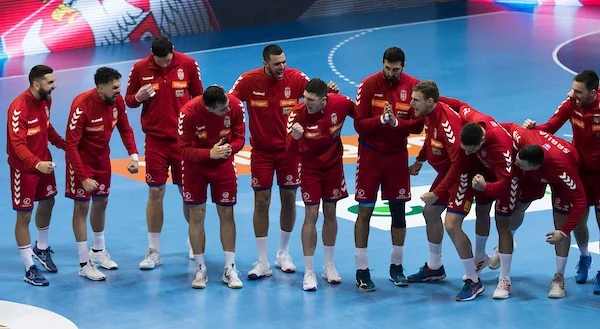 Srbija pobedila Katar i prenela dva boda u drugu rundu Svetskog prvenstva, uz "debi" Milosavljeva 1