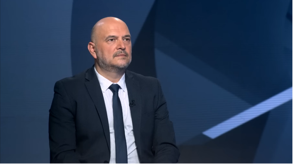 Vorgučić: Kurti se zbog izbora ponaša kao Vučić i deli po 100 evra 1