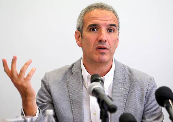 "Analiza meča sa Katarom do tri ujutru, pa priprema za Norvešku": Toni Đerona ne gubi vreme 1