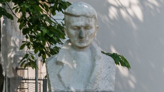 "Život je dao za oslobođenje Sarajeva": Ko je bio Valter, kao čovek, legenda i fenomen? 1