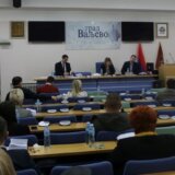 Skoro polovina odbornika u Skupštini Valjeva nijednom nije izašla za govornicu 11