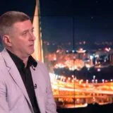 Od bivšeg policajca i "Vučiću, ološu" do reportera TV Informera: Ko je Vladimir Savić? 2