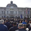Više od mesec dana bez rukovodstva fabrike: Najavljen zbor radnika ispred Upravne zgrade Zastave oružje u Kragujevcu 25