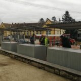 Meštani Divoša sami obezbedili tezge za pijacu 6