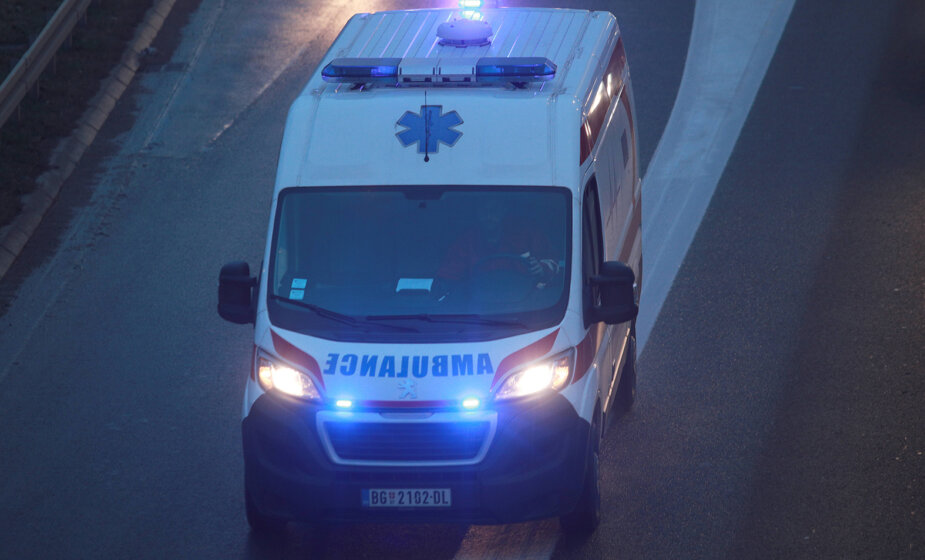 Beogradska Hitna pomoć: Muškarac teško povređen u saobraćajnoj nesreći u Ulici vojvode Stepe 1