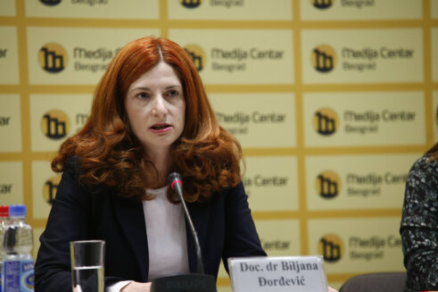 narodna poslanica Zeleno-levog kluba, Ne davimo Beograd, Moramo Biljana Đorđević Izbor Slavice Đukić Dejanović samo je popunjavanje partijske kvote: Sagovornici Danasa pitaju zašto profesorka ne želi u zasluženu penziju 4