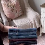 Nataša je otkrila genijalan trik kako da složite farmerke i uštedite prostor 5