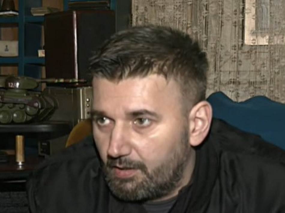 Humanitarna akcija Nišlija za pomoć ratnom veteranu koji živi sa bolesnom majkom, bez struje i sa 10.000 dinara mesečno 2 Humanitarna akcija Nišlija za pomoć ratnom veteranu koji živi sa bolesnom majkom, bez struje i sa 10.000 dinara mesečno 2