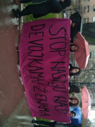 foto, centar za devojke protest silovanje, foto z. miladinovic Tužilaštvo proverava navodno silovanje devojke u Nišu: "Centar za devojke" zatražio da se preispita rad policije 2