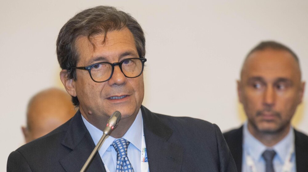 Iskusni diplomata i poručnik u rezervi karabinjerskog korpusa: Ko je Frančesko Talo, Italijan koji se u poslednji čas pridružio "velikoj četvorci"? 1