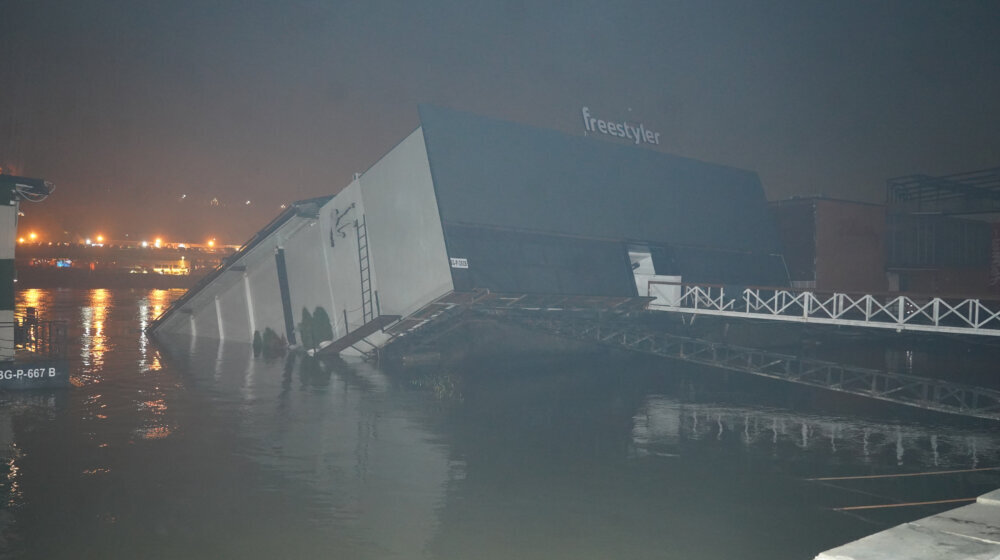 "Životi su bili ugroženi bez obzira što nema žrtava": Pravnici tvrde za Danas da Tužilaštvo mora da reaguje zbog potonuća Fristajlera 1