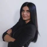 NDNV zahteva hitnu reakciju institucija: Nakon objavljenog teksta o ateljeima na Petrovaradinskoj tvrđavi, upućene pretnje novinarki novosadskog Radija 021 9