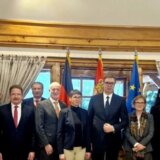 Vučić prvo sa nemačkim ambasadorima i Saracinom, pa sa diplomatskom petorkom: Šta je crvena linija 2