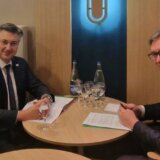 Vučić se sastao sa Plenkovićem u Davosu: "Vrlo korektan razgovor" 12