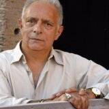 Verovao sam da imam još tri udisaja: Britanski pisac Hanif Kurejši u teškom stanju 2