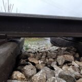 Voz stotinama metara gurao kombi zatvorenom prugom u Puli 5