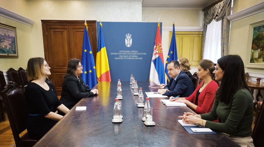 Dačić sa rumunskom ambasadorkom: Zahvalni smo Bukureštu 1