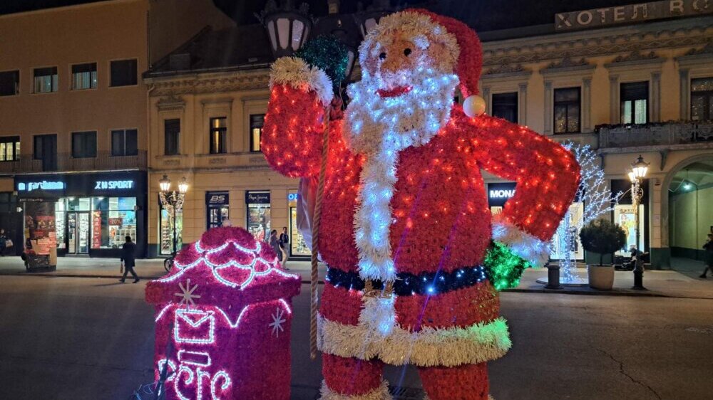 Božić u Novom Sadu nekada: Trke na konjima, korinđaši, vertepi i obilna trpeza sa "đavoljim kuglicama" 4