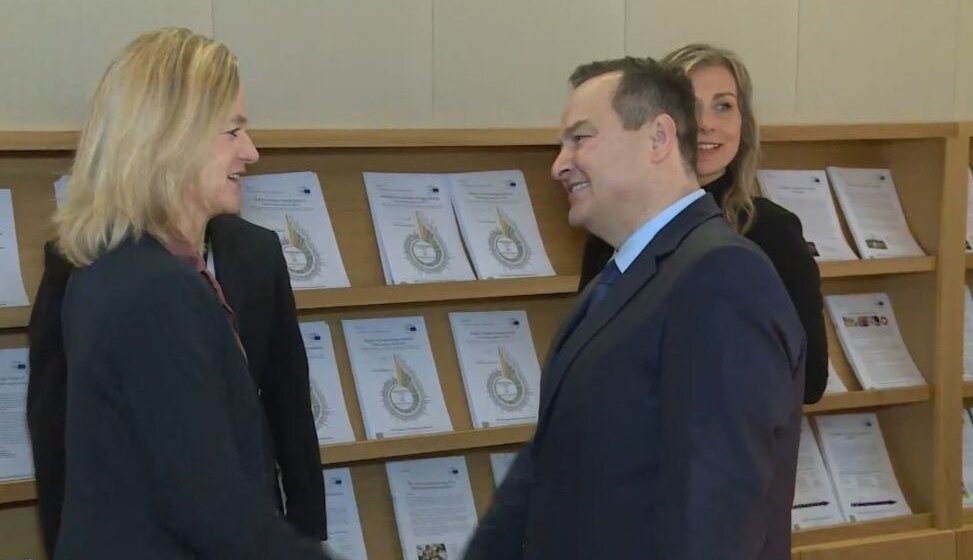 Dačić u Briselu sa Violom fon Kramon o članstvu Srbije u EU, Kosovu i Ukrajini 1