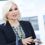 Zorana Mihajlović: Ostajem u političkom životu, ne očekuje podršku ni pozicije, ni opozicije 12