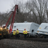 Vlada SAD brani svoje postupanje posle iskliznuća teretnog voza s hemikalijama 7