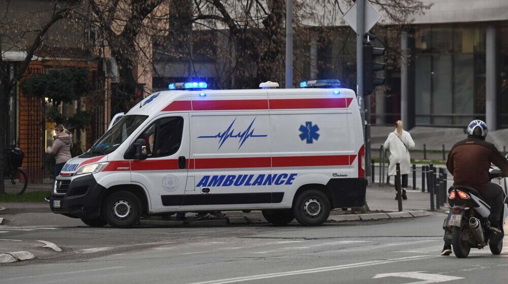 Nesreća kod obilaznice ka Novom Sadu, dvoje dece povređeno 1