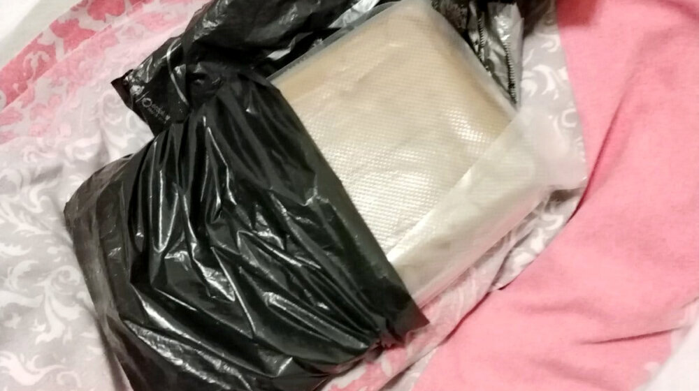 MUP: Zaplenjeno tri kilograma kokaina i preko 70.000 evra 1