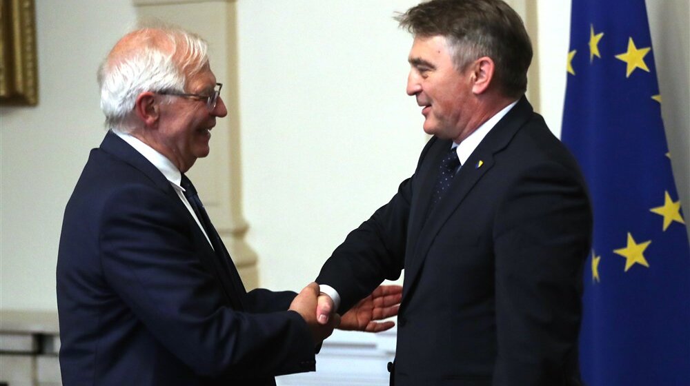 Komšić iz Brisela: Borelj potvrdio da hrvatska vojska neće doći u BiH u okviru EUFOR-a 1