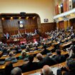 Srbija i Kosovo: Posebna sednica skupštine, Vučić pred poslanicima, ali o čemu će se voditi rasprava 15
