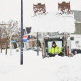 Snežne oluje na zapadu SAD, Mičigen se smrzava bez struje 11