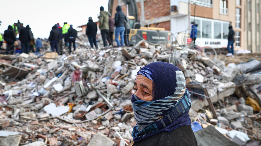 Erdogan priznao da pomoć posle razornog zemljotresa ne stiže željenom brzinom 1