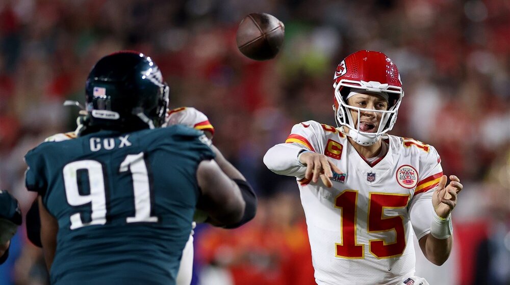 Mahoums najbolji kada je najvažnije, Čifsi deluju nepobedivo 1