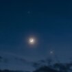 Nisu zvezde: Da li ste sinoć pored Meseca videli dva svetleća tela? 11