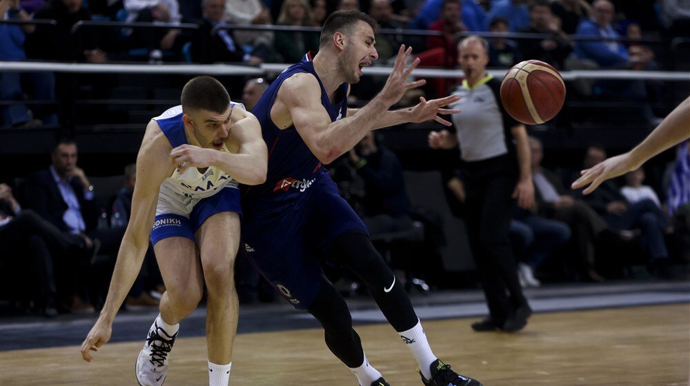 Oslabljena Srbija izgubila od Grčke i nastavila da juri plasman na Svetsko prvenstvo 1