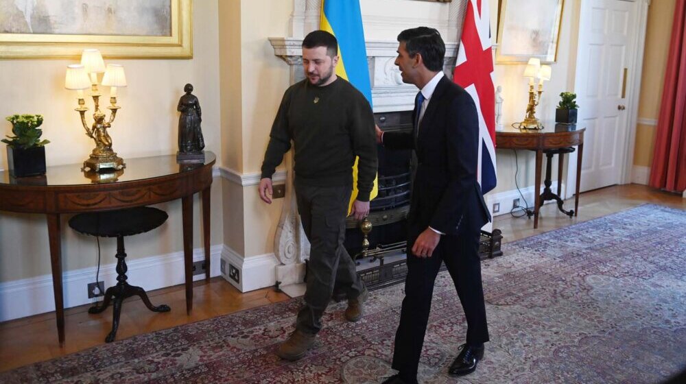 Zelenski želi avione, Zapad bi trebalo da dobro razmisli pre nego što mu ih da: Kolumnista Gardijana o ratu u Ukrajini 1