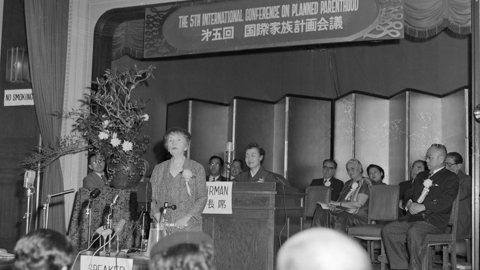 Sanger speaking at the fifth International Birth Control Conference held in Tokyo