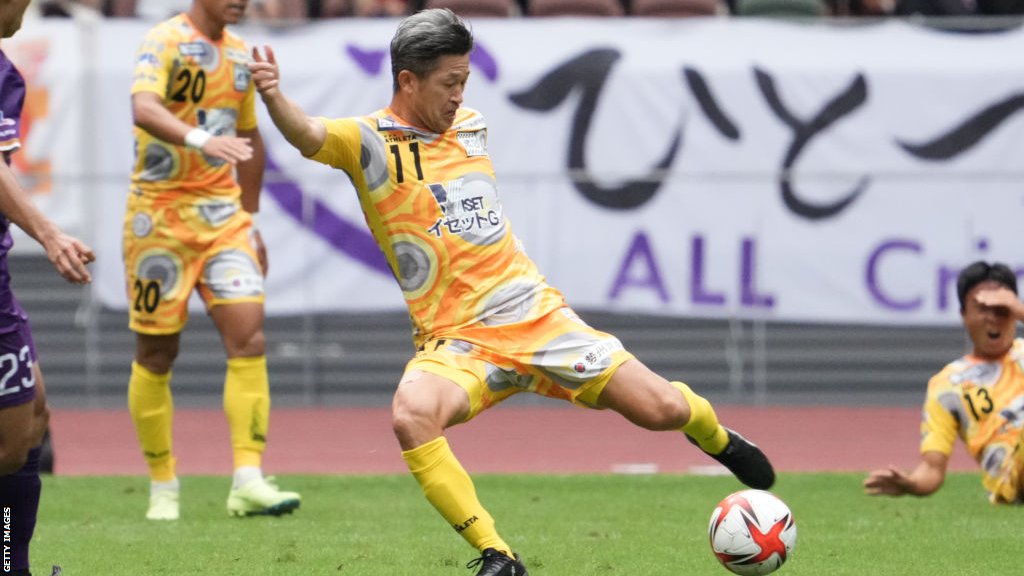 Japan i fudbal: Kazujoši Majura u 55. godini potpisao ugovor sa portugalskim drugoligašem 1 Kazuyoshi Miura