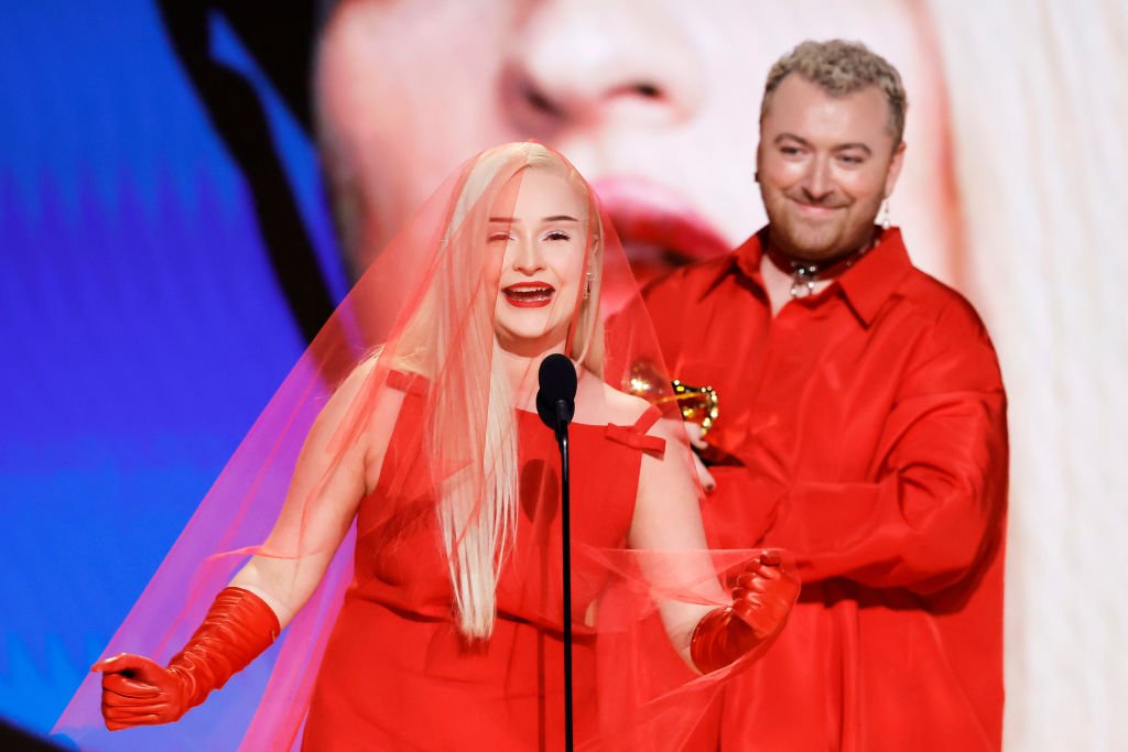 Gremi 2023. i muzika: Bijonse ušla u istoriju, Hari Stajls osvojio nagradu za album godine 4 Sam Smith and Kim Petras