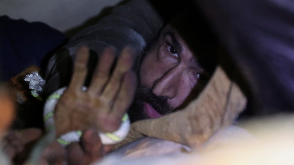 Zemljotres u Turskoj i Siriji: Koliko dugo možete da preživite ispod ruševina 5 Abdulalim Muaini je izvučen iz ruševina u turskom Hataju