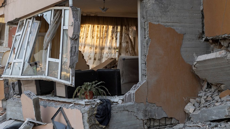 Zemljotres u Turskoj i Siriji: Broj mrtvih premašio 50.000, nova hapšenja osumnjičenih za nesavesnu gradnju 14