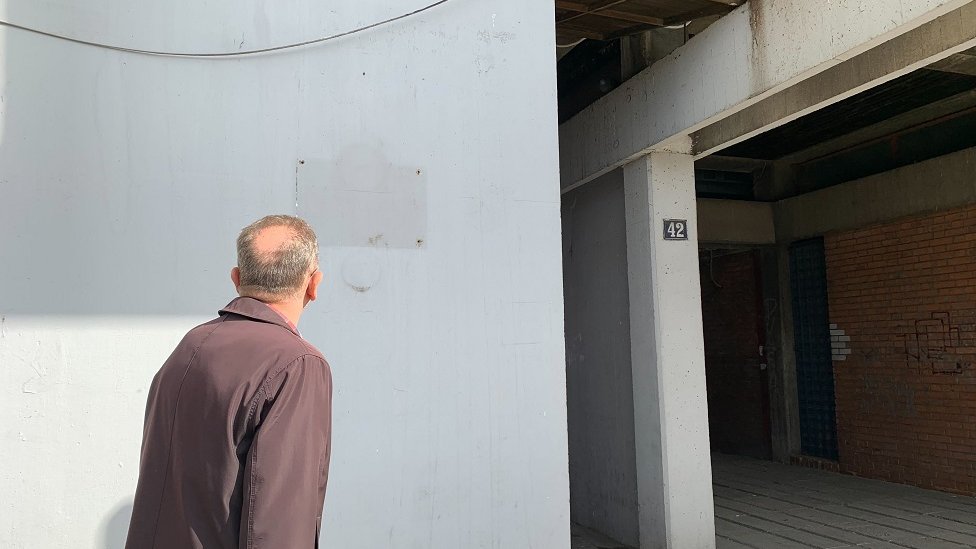 Rat i raspad Jugoslavije: Otmica u Štrpcima, skrajnuti zločin koji se tri decenije prećutkuje 6 nekadašnja spomen ploča