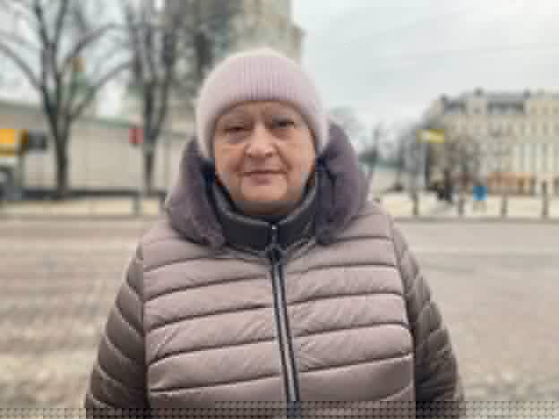 Rusija i Ukrajina: UN pozvale Moskvu da povuče vojsku, u Evropi se održavaju akcije solidarnosti sa Ukrajincima 6 stanovnica Kijeva