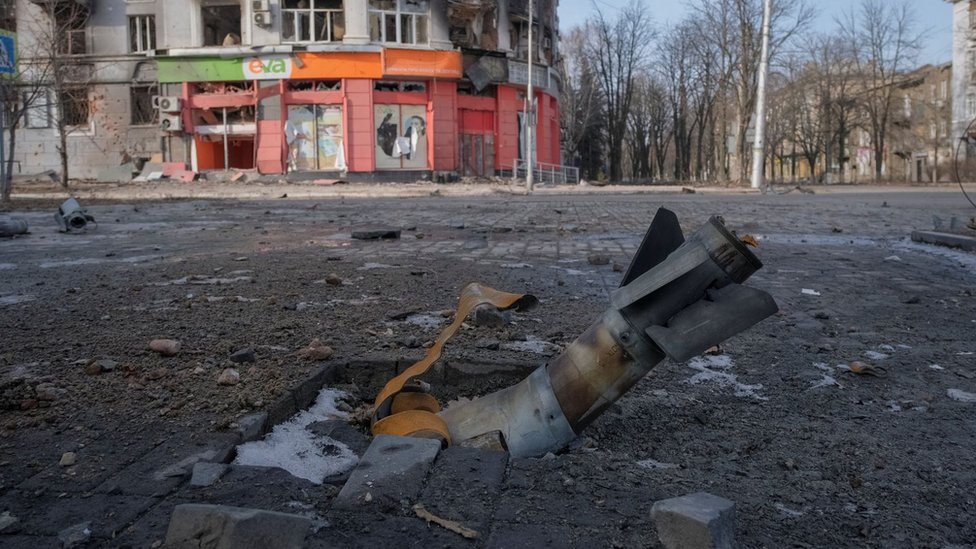 Rusija i Ukrajina: EU usvojila novi paket sankcija prema Rusiji, vazdušna opasnost širom Ukrajine 9 granata, bahmut