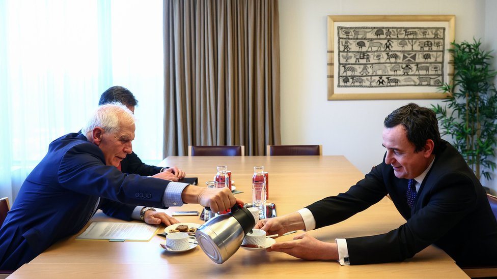 Srbija i Kosovo: Bez velikih vesti iz Brisela, Vučić kaže da je insistirao na primeni već potpisanog 3 Kurti